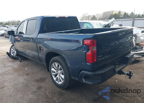 2021 Chevrolet Silverado 1500 2Wd Short Bed Custom z USA, uszkodzony, nr VIN 3GCPWBEK6MG185921